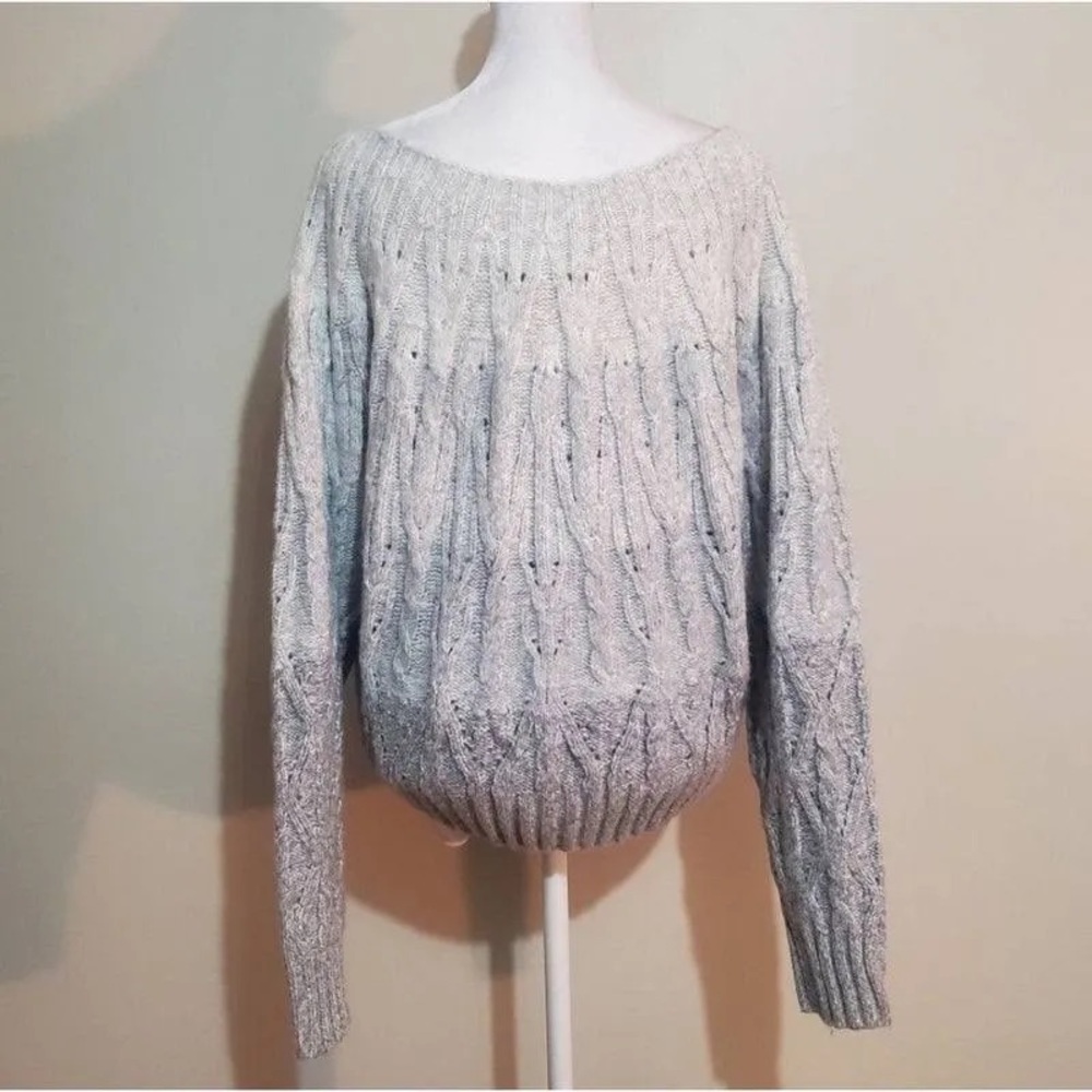 WHBM OMBRÉ cable knitted chunky gray sweater size Medium - Picture 4 of 10